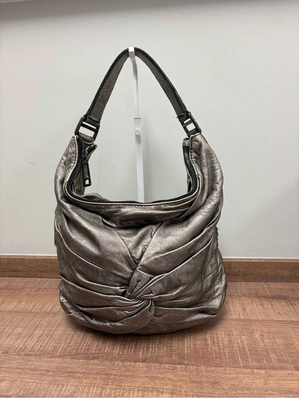 Burberry Metallic Silver Soft Hobo Bag – Elegant Everyday Shoulder Bag